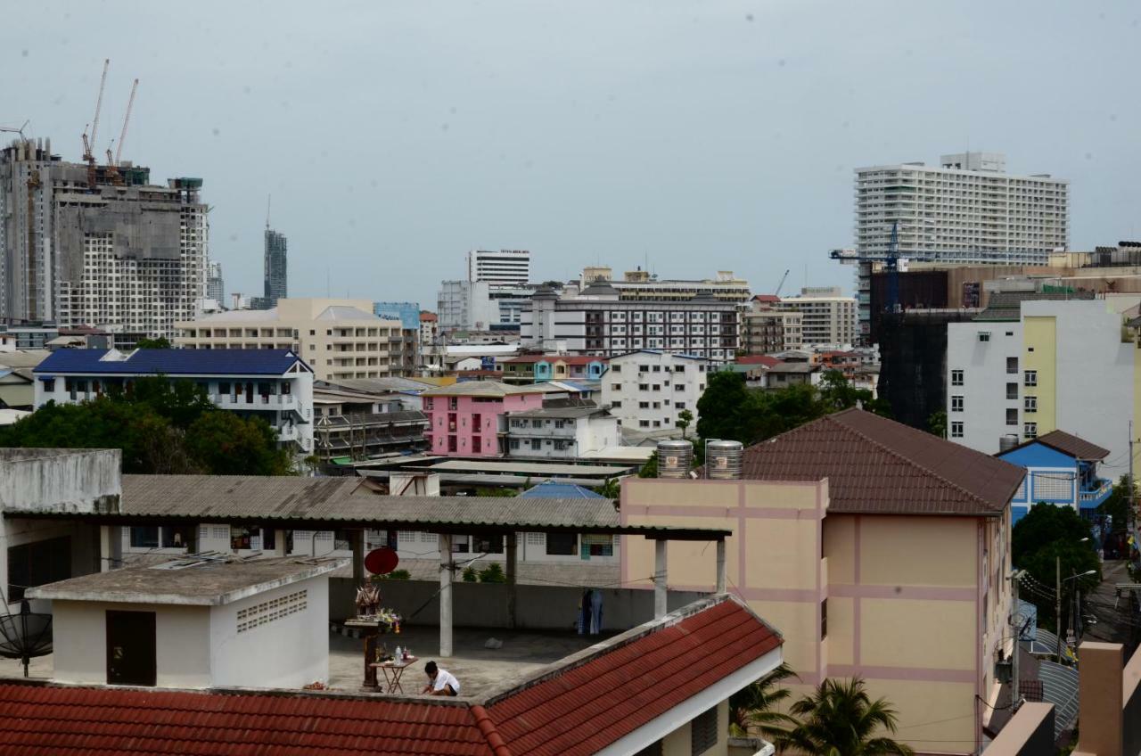 Bb Residence Pattaya Exterior photo